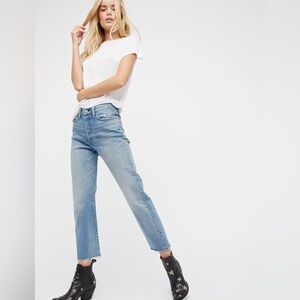 Levi’s size 29 wedgy straight